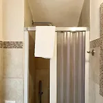 Donna Nina Guest house 4*